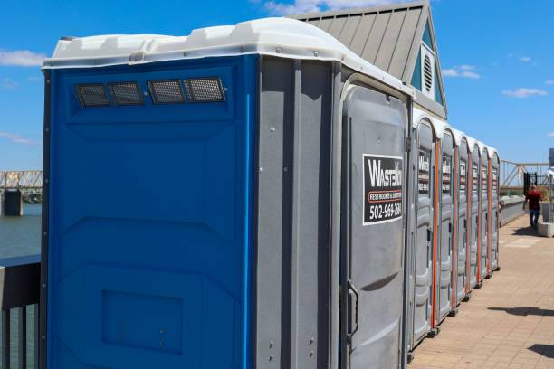 Best Portable Toilet Rental for Emergency Services in Columbus, KS